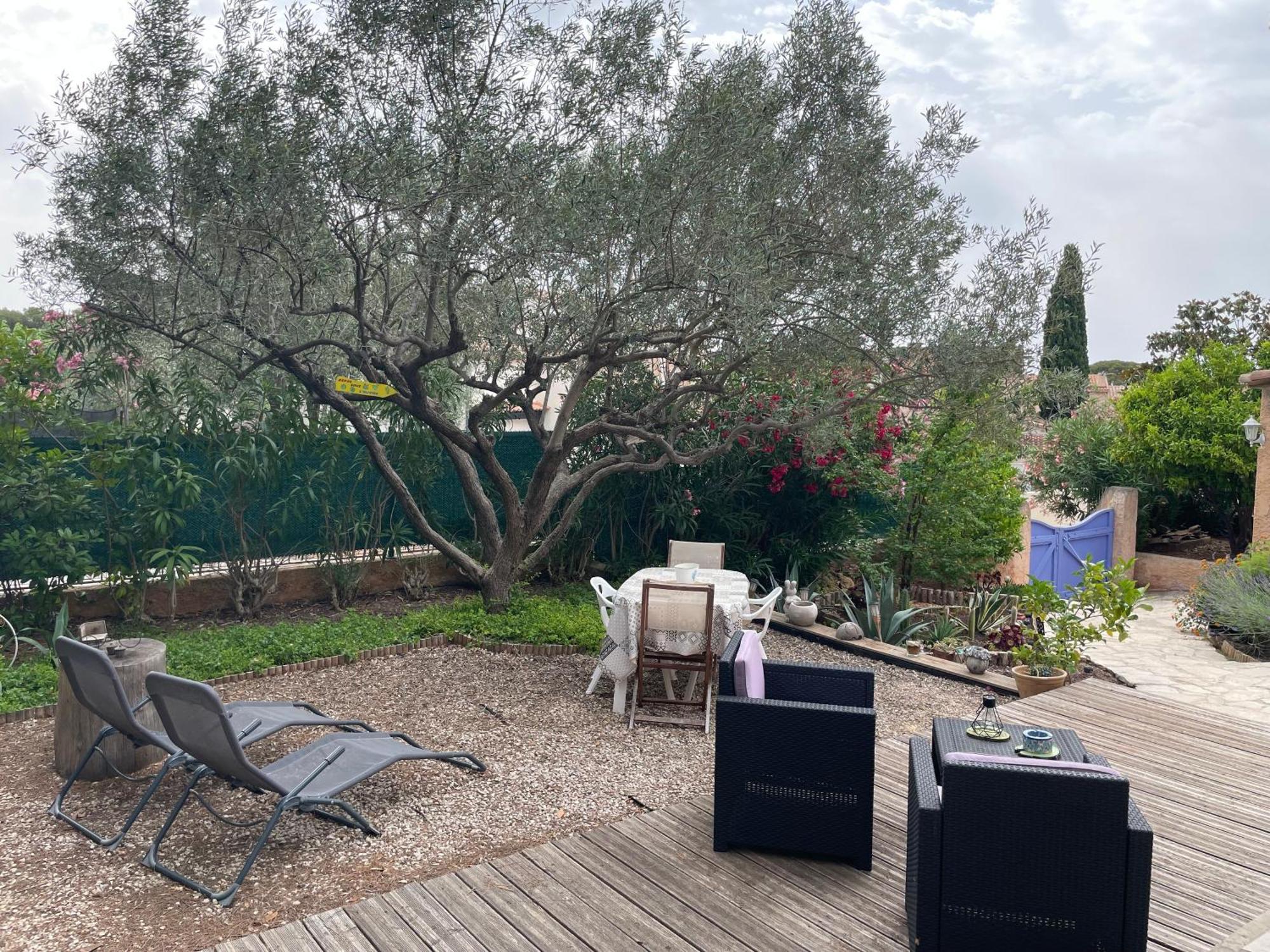 Chambre Et Salle De Bain Independantes A 200M De La Plage De Fabregas La Seyne-sur-Mer Εξωτερικό φωτογραφία
